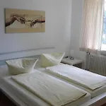 Burgauer Hof Apartamento