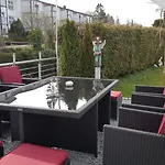 Burgauer Hof Apartamento *