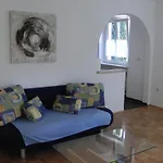 Burgauer Hof * Burgau